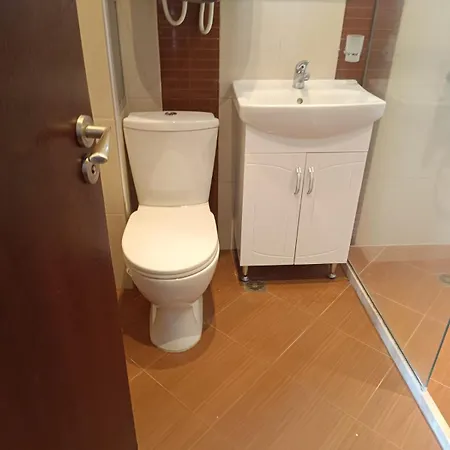 Two-bedroom Lauta 28 Daire